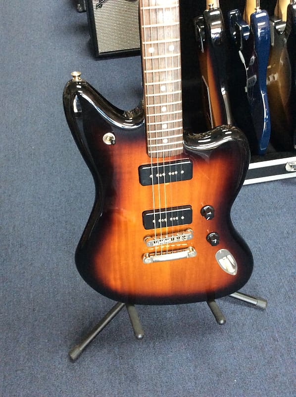 Fender Modern Player Jaguar elec guitar p90s Reverb