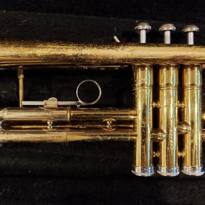 Conn Director 20B Trumpet, USA, with case and mouthpiece image 4