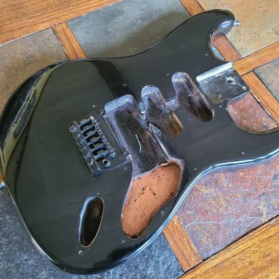 No Name Fender-style strat body 1990s - black image 1