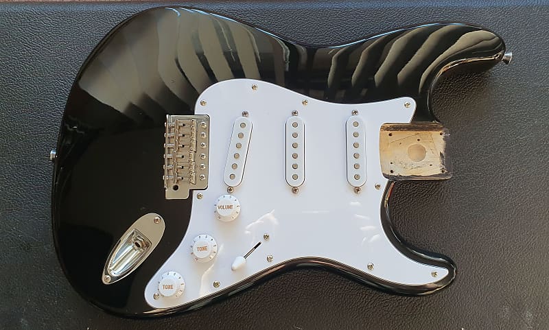 1990s Fender Standard Stratocaster Loaded Body (Player Model) | Reverb