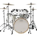 DW DDLG2215WH Design Series 10" / 12" / 16" / 22" / 5.5x14" 5pc (Shell Pack) Kit - White Lacquer
