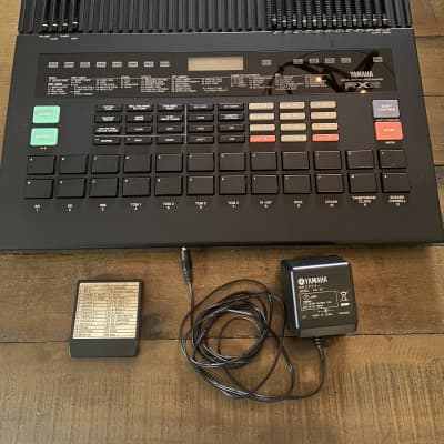 Yamaha RX5 Digital Rhythm Programmer 1986 - Black w/ Data Cartridge