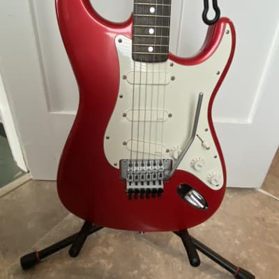 Fender Stratocaster Candy Apple Red image 3