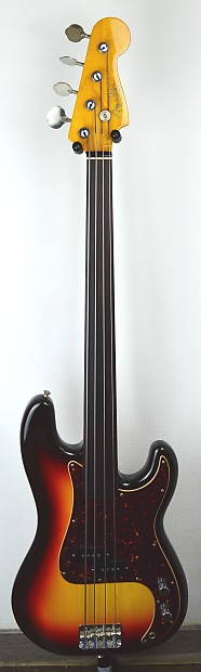 fender '62 Reissue Precision Bass FL 2005 3ts FRETLESS japan