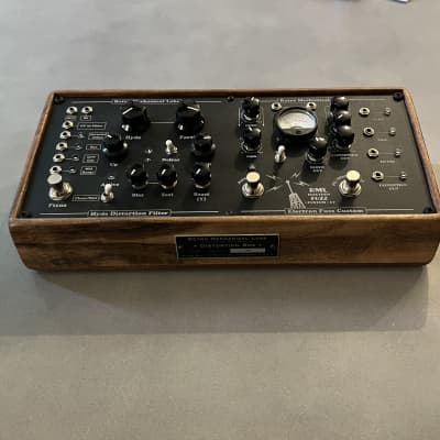 Retro Mechanical Labs Hyde Distortion Filter / EFCcv combo - Walnut - with custom 1/4” mod from RML image 2
