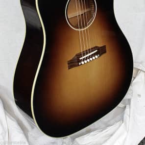 Gibson J-45 True Vintage Sunburst Adirondack Red Spruce Top Great Instrument image 8