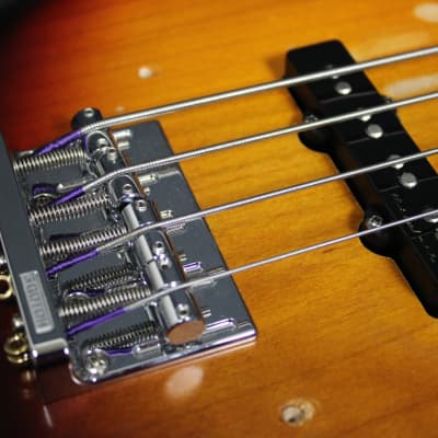 Fender Road Worn 60s Jazz Bass - Sunburst w/ Hard Case | Reverb Fender Road Worn 60s Jazz Bass - Sunburst w/ Hard Case | Reverb