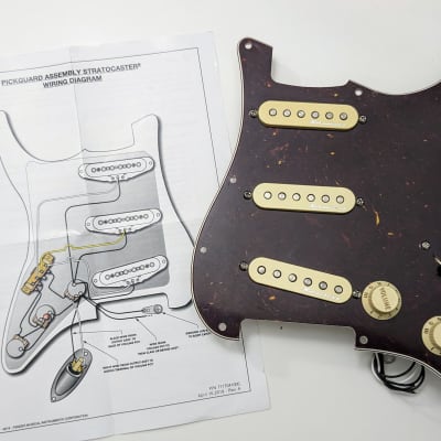 Fender Pre-Wired Strat Pickguard, Hot Noiseless Pickups SSS image 5