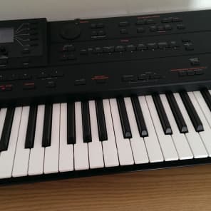 Roland  G-800  64-Voice Arranger Workstation Synthesizer Keyboard / LOOK image 10