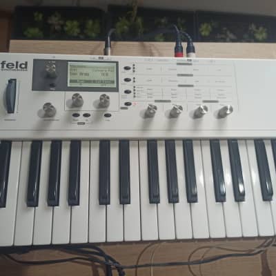 Waldorf Blofeld Keyboard 49-Key Synthesizer | Reverb