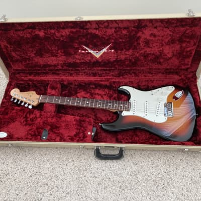 Iconic Fender Custom Shop Deluxe Stratocaster, promoted by Mike Eldred image 13
