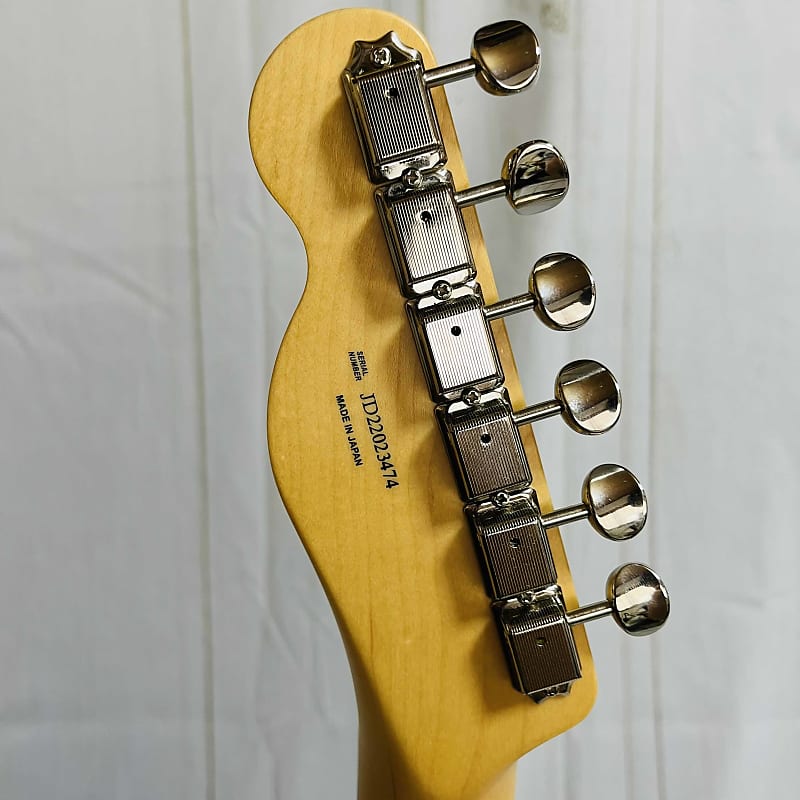2024 Fender Hybrid II Telecaster FSR Quilt Top Red Beryl
