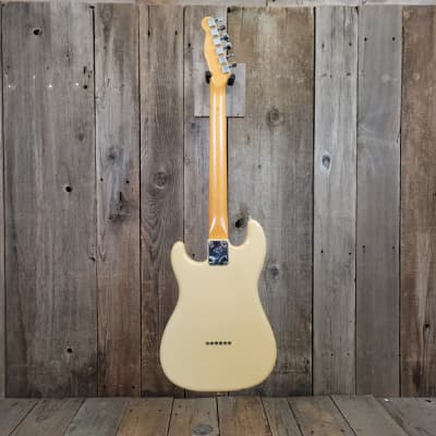Fender Stratocaster Bullet 1 S-3 USA 1982-83 - Ivory US Made image 4