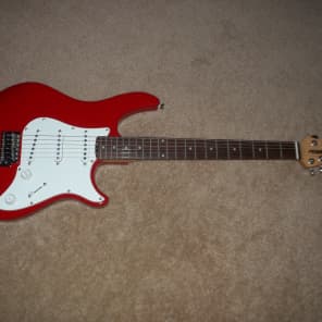Peavey Raptor Plus Older Version Korea Strat/Wolfgang Shape