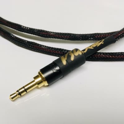 Pine Tree Audio Tri-Braid Auxiliary Cable Black/Red 7ft image 10