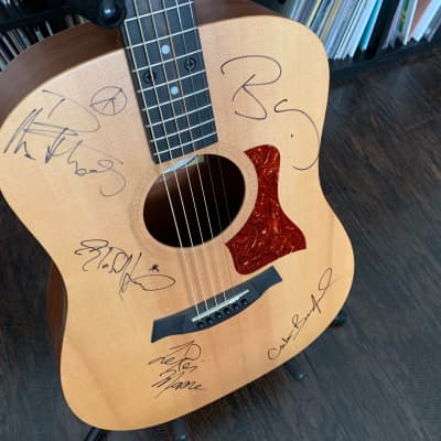 Dave Matthews Band signed Late 2000s Taylor Big Baby (Rare ‘07 Signing With LeRoi Moore) for sale