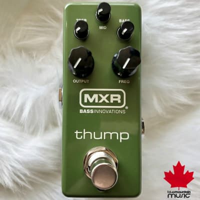 Dunlop MXR M281 Thump Bass Preamp Guitar Effects Pedal | Reverb Canada