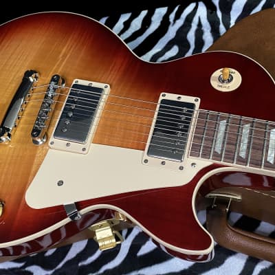 2023 Gibson Les Paul Standard '50s Heritage Cherry Sunburst - Authorized Dealer - Only 9.2 lbs - G01013 - OPEN BOX - SAVE BIG! image 3