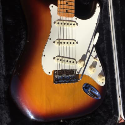 1982 Fender "Dan Smith" Stratocaster Sunburst -  3-Knob, 2 Pickguards, < 7 lbs image 2