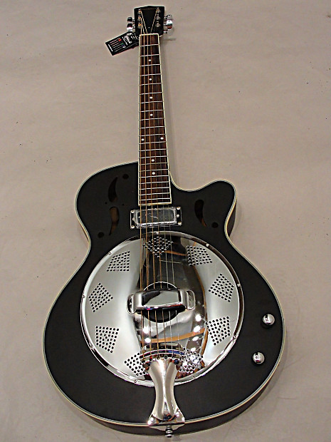 Savannah resonator store guitar