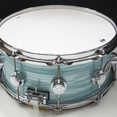 DW Collectors Maple SSC 6.5" x 14" Snare Drum w/ VIDEO! Pale Blue Oyster VLT image 4