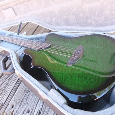 Emerald X20 Carbonfiber w/Quilt Maple Top and onboard effects 2022 - Emerald Green image 1