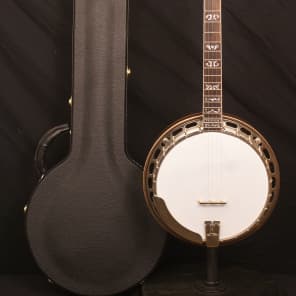 Brand new Huber VRB-3 Truetone 5 string flathead banjo made in USA Huber set up with hardshell case image 1