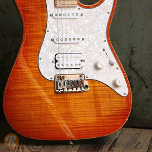 Suhr Standard Pro Flame Top