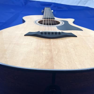 Taylor 352ce Grand Concert 12-String Acoustic/Electric- 2021 image 5