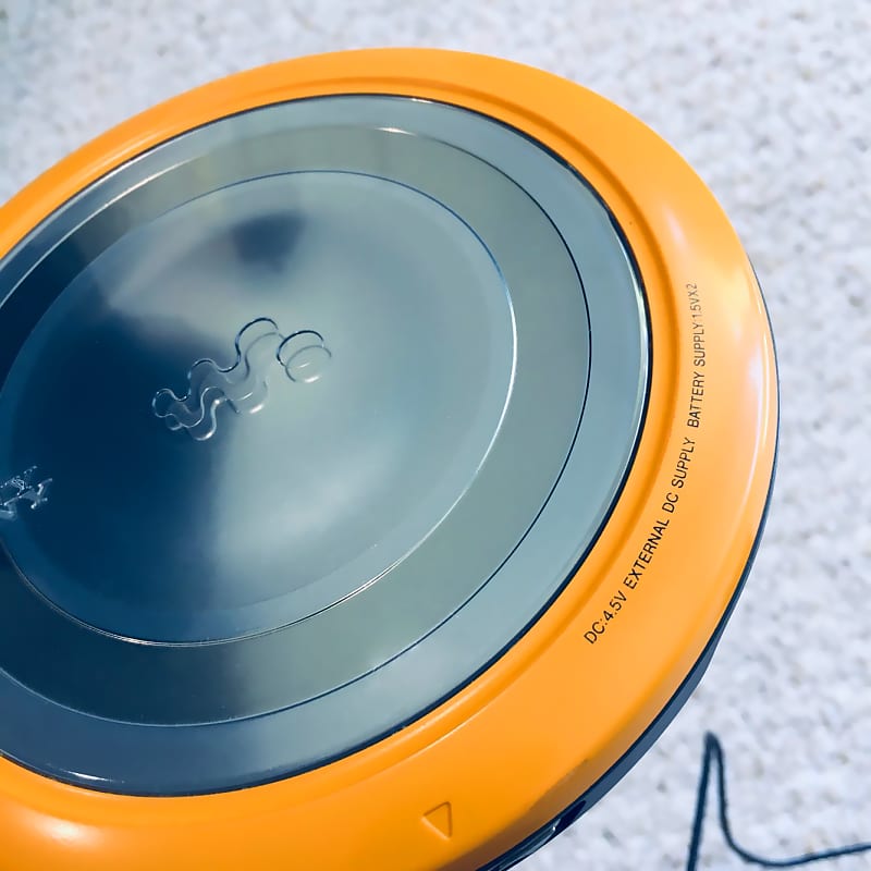 SONY D-EJ855 Portable CD Player Super Rare Yellow ! Classic Design