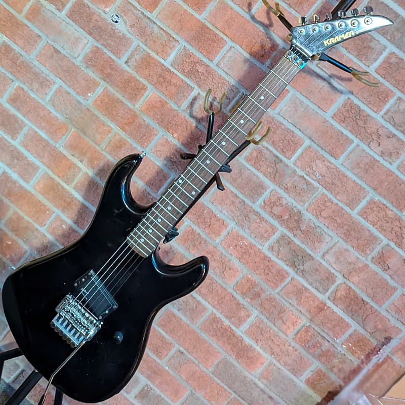 A*X様 KRAMER STRIKER　100ST Kramer Striker 100ST Teal Metallic 1985 – Chicago Music Exchange