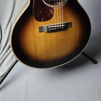 Froggy Bottom M Series Deluxe "Custom" 2014 - Gloss image 10