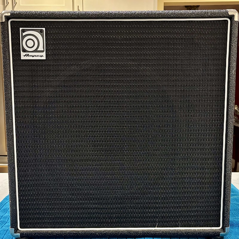 Ampeg BA-115 100-Watt 1x15