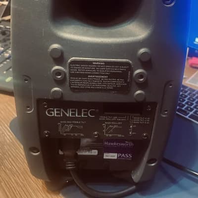 Genelec 8030A 5" Powered Nearfield Studio Monitor (Pair) 2005 - 2013 - Gray image 8