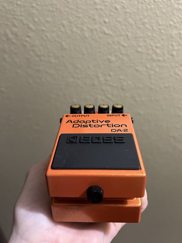 Boss DA-2 Adaptive Distortion