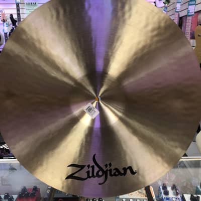 A Zildjian paperthin15インチ A Zildjian paperthin15インチ