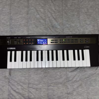 Buy used Yamaha Reface DX Mini Mobile Keyboard 2015 - Present - Black