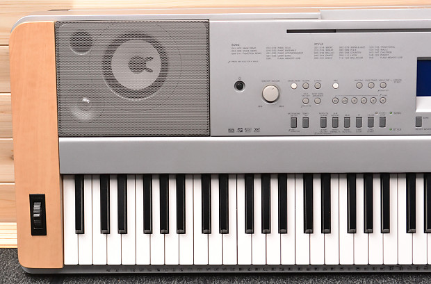 Yamaha DGX640 Keyboard W Stand
