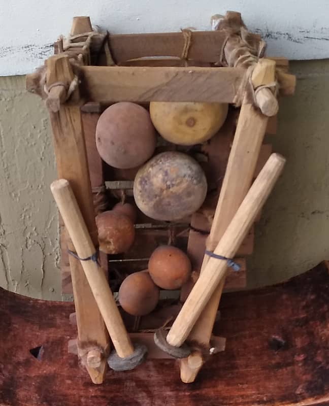 West African gourd-resonated on sale xylophone (gyile)