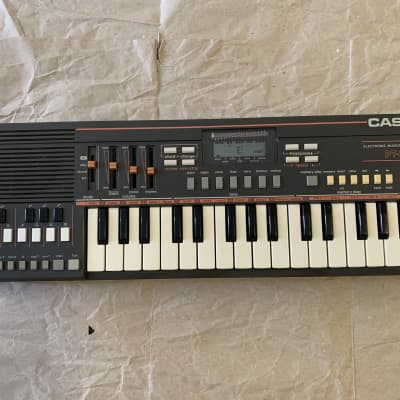 Casio PT-31 31-Key Mini Synthesizer 1980s Very Good Condition