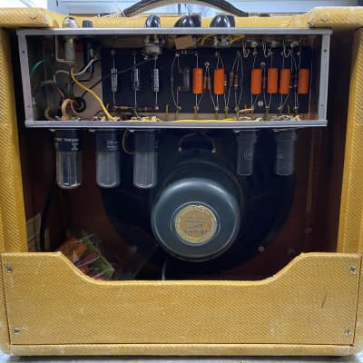 1950 Fender  Deluxe - 5A3 Circuit image 3