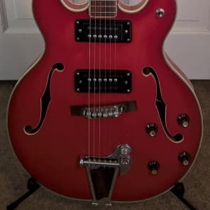 Vintage Electra Model 2221 Hollowbody Guitar -- Made in Japan; Red Finish; Vibrato; Excellent Cond. image 3