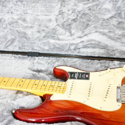 Fender American Professional II Stratocaster Sienna Sunburst B-Stock image 14