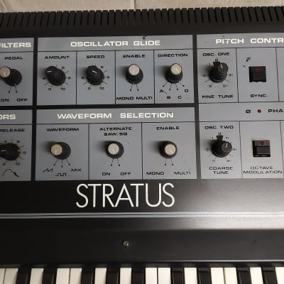 Crumar STRATUS 6 Voice Synthesizer CEM Filter, SSM IC, Flight Case, Original Bag image 7