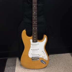 Fender Foto Flame Stratocaster Made In Japan image 2