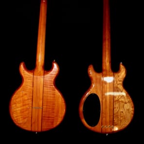 D'Agostino Bass and Guitar as Pair 1981 Natural image 3