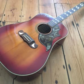 Columbus hummingbird acoustic guitar outlet