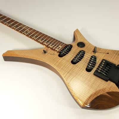 Downes Guitars Model 101ST - Figured maple top headless 6-string image 6