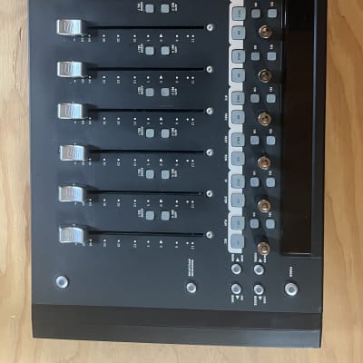 Avid Artist Mix コントローラー　ジャンク ジャンク AVID Artist Mix DAWコントローラー アビッド