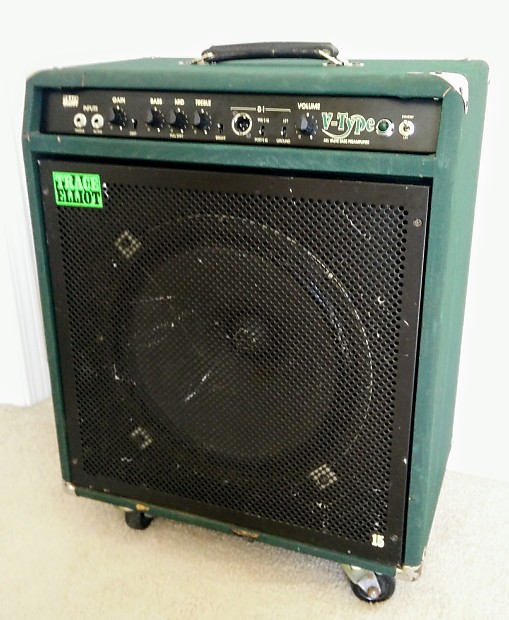 Trace Elliot VType 1x15 combo bass amp, tube preamp, 300W Reverb